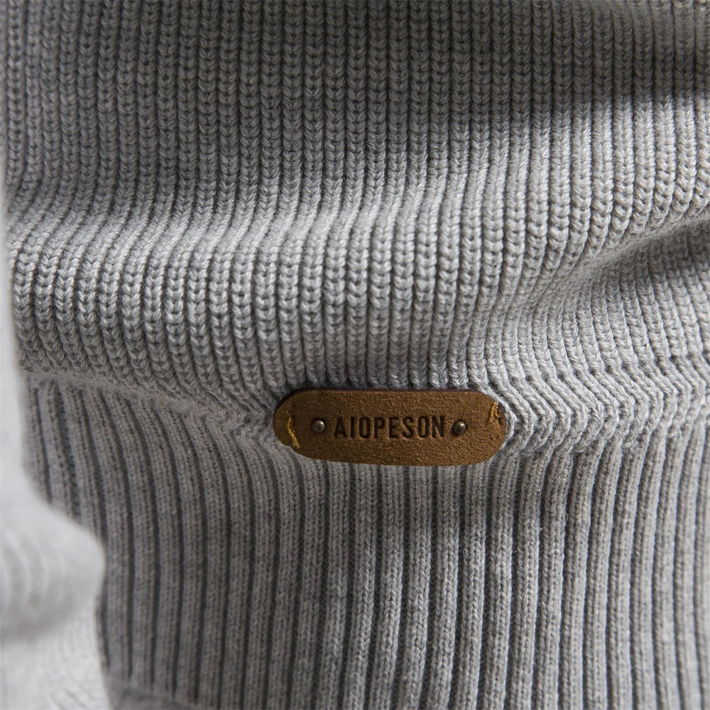 Classic Ribbed Knit Zip Pullover